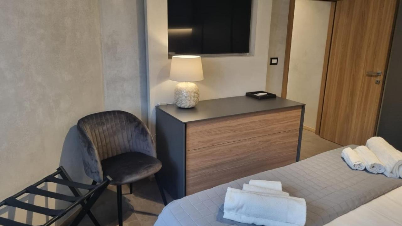 Dimora Dei Viaggiatori Apartman Catania-Fontanarossai nemzetközi repülőtér Kültér fotó